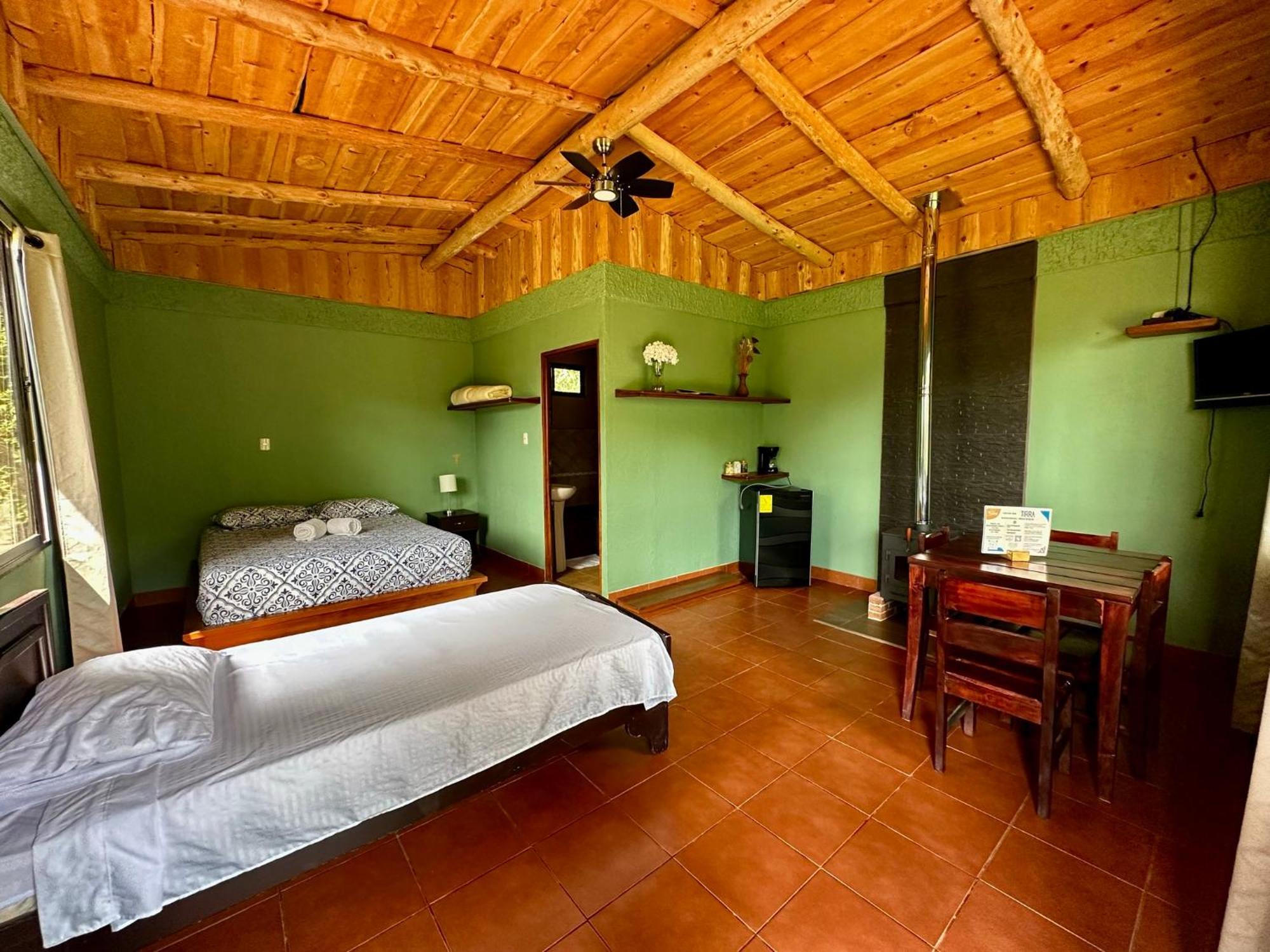 Hotel De Montana El Pelicano San Isidro De El General Esterno foto